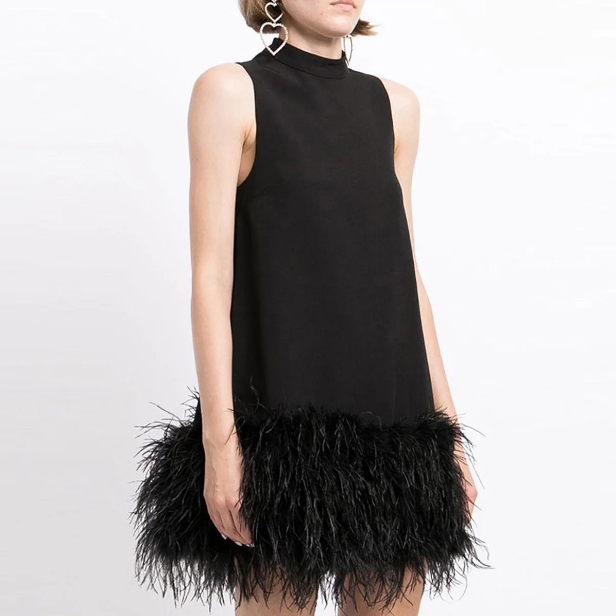 

Summer sleeveless straight dress, high-end ostrich hair, solid color, celebrity style, fashion and luxury, women's mini skirt
