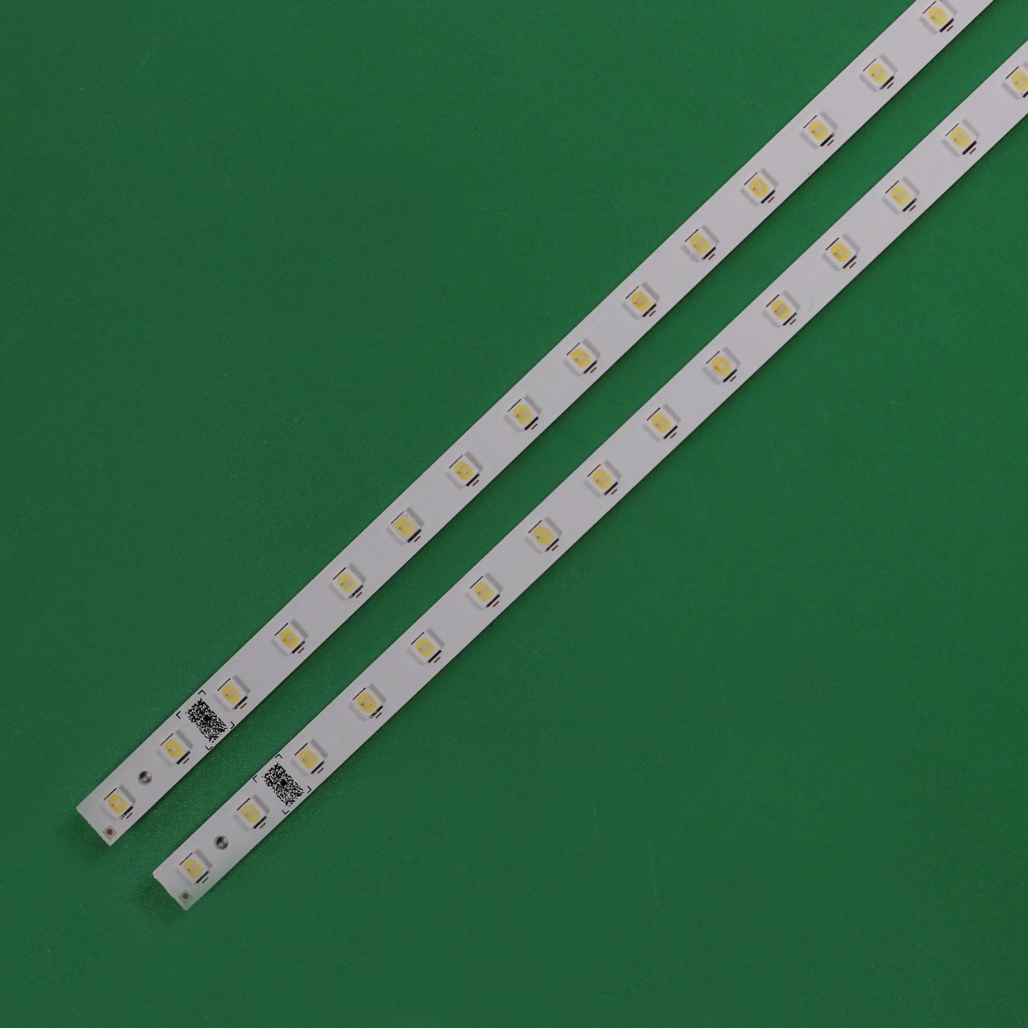 2pcs LED  Ｚ V9Q6-650SM0-R0 19Y_Q60_STC650AC1_3030F QN65Q60RAFXZA QN65Q6DRAFXZA QE65Q60T QE65Q60RAT QE65Q60RATXXU