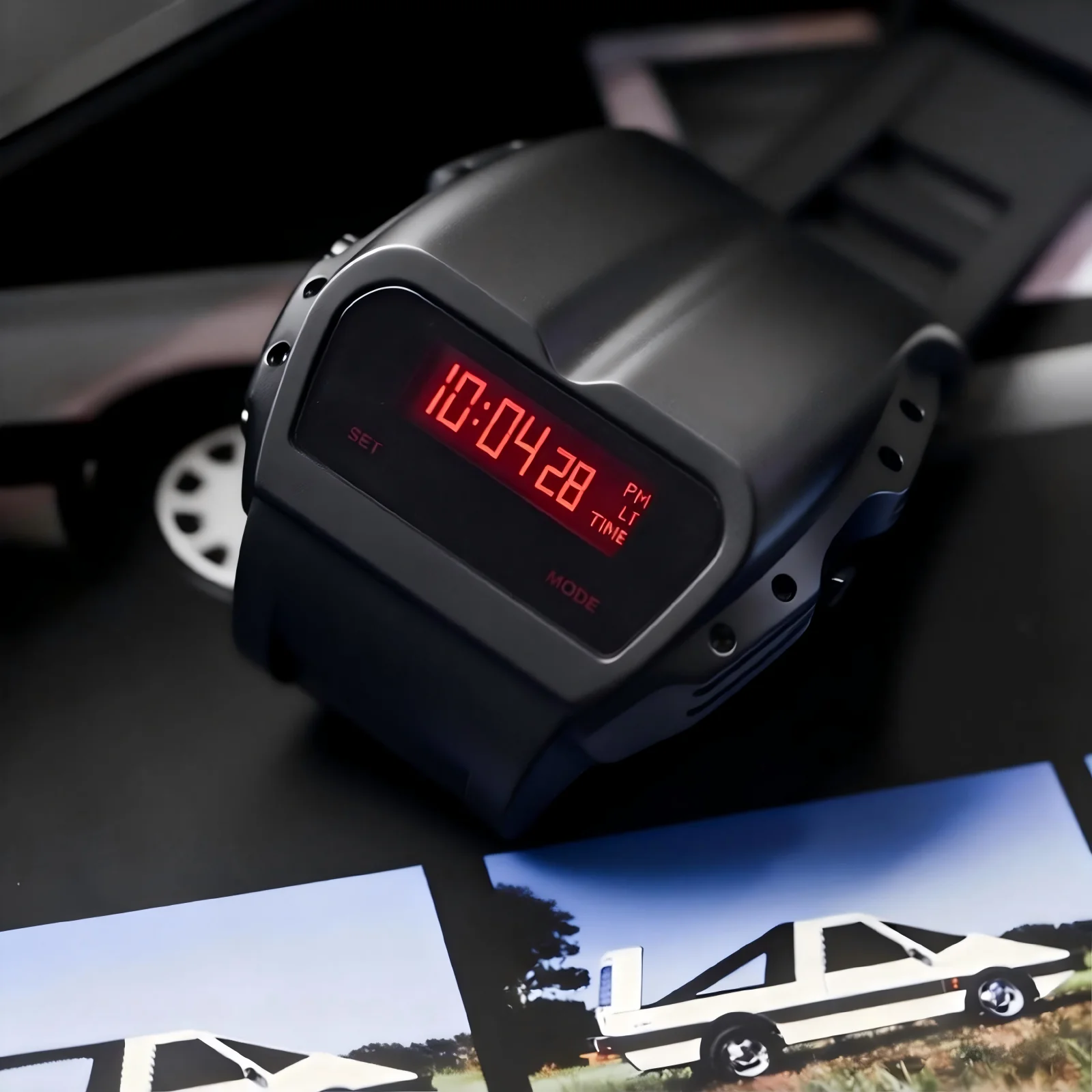BENLYDESIGN Orologio Da Polso Uomo In Acciaio Inox – Digitale Y2K, Cassa 31 Mm, Resistente 3ATM, Regolabile
