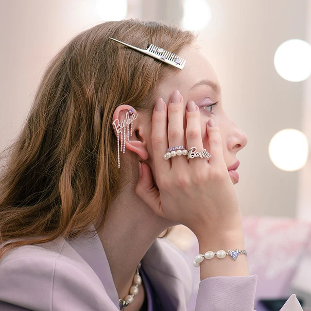 Share more than 150 barbie head ring netgroup.edu.vn