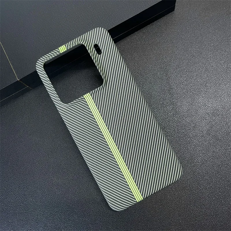 Sleek Carbon Fiber Protective Back Cover
