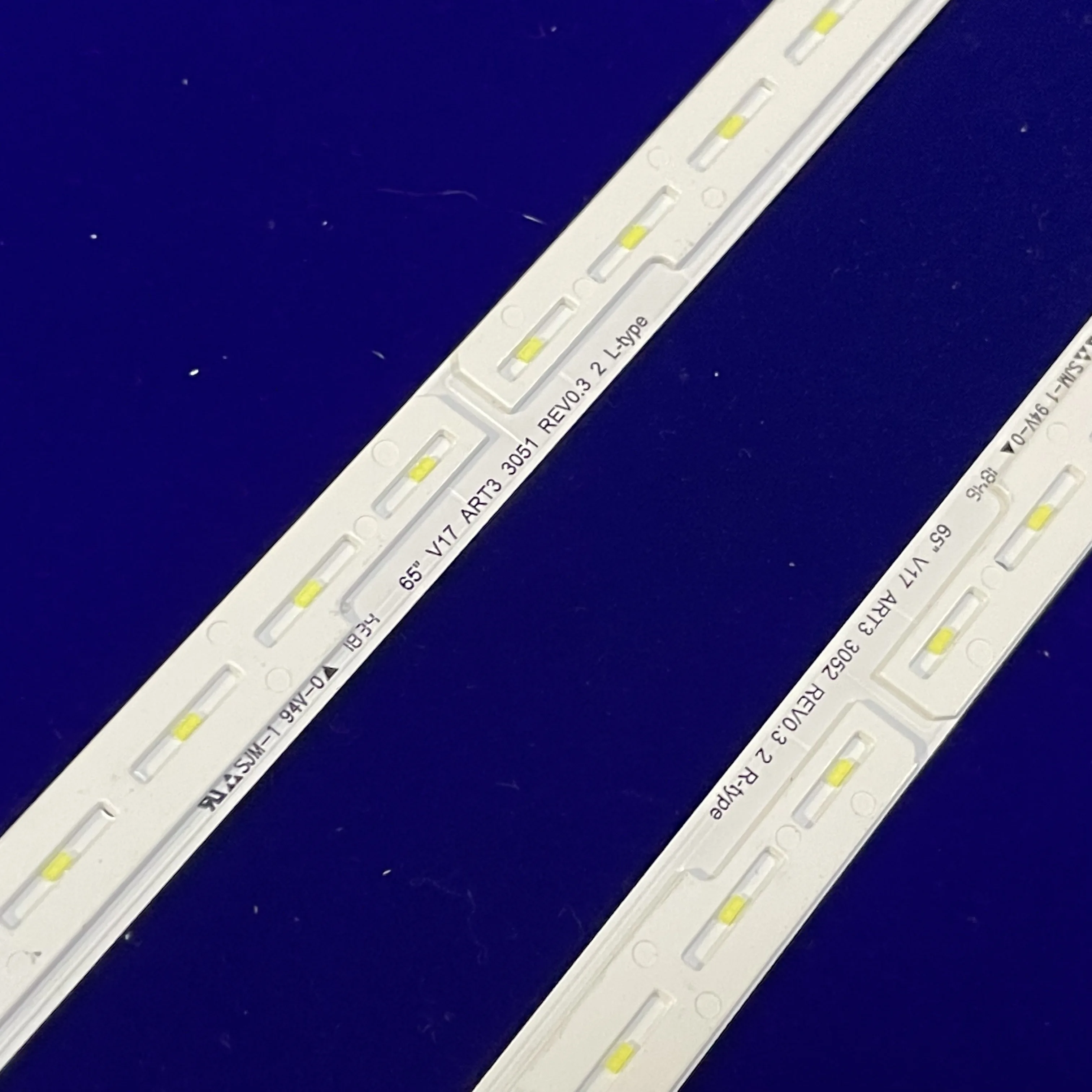 713MM LED 스트립 66 램프 65인치 V17 ART3 3052 REV0.3 6916L-3051A 6916L-3052A 65UV340C-UB 65UK6500 65UK6519 65UK6540 65UK695