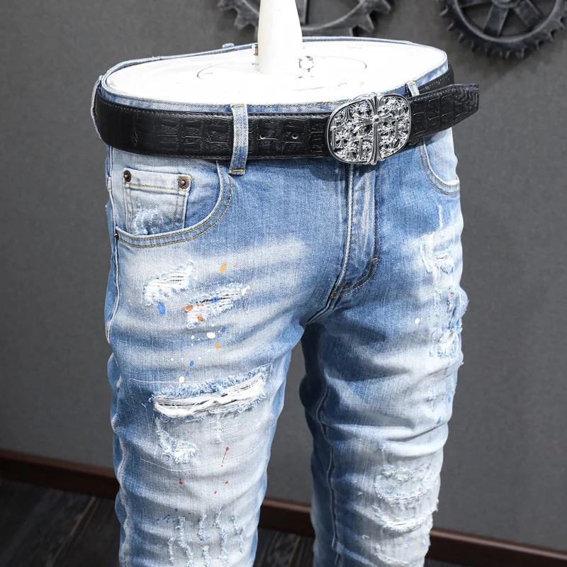 Street Fashion Men Jeans Retro Light Blue Elastic Stretch Slim Fit Hole Ripped Jeans Men Painted Designer Hip Hop Pants Hombre