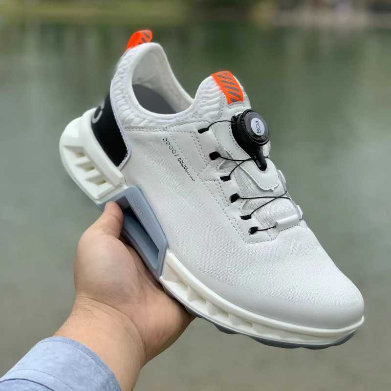 

2023 New Leisure Golf Shoes Men Professional Lightweight Golfer Footwears Walking Sneakers Comfortable Non-Slip Luxury Shoes