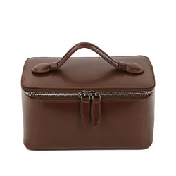 Elegant Women's Saffiano Leather Hanging Toiletry and Makeup Organizer - 21.5x11.5x13cm (PU brown)