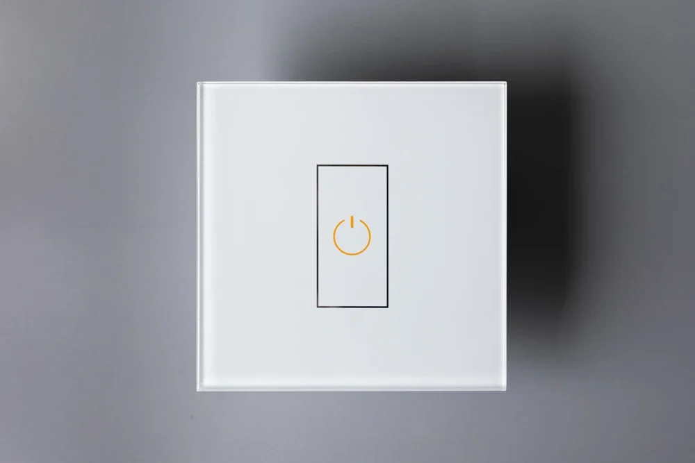 Smart switch mounted on wall
