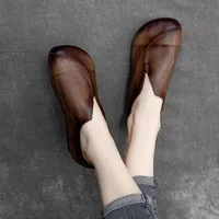 New Spring Style Women's Flat Shoess One Kick Soft Sole Retro Shoes Women Outdoor Daily Commute Round Head Zapatillas De Mujer 1