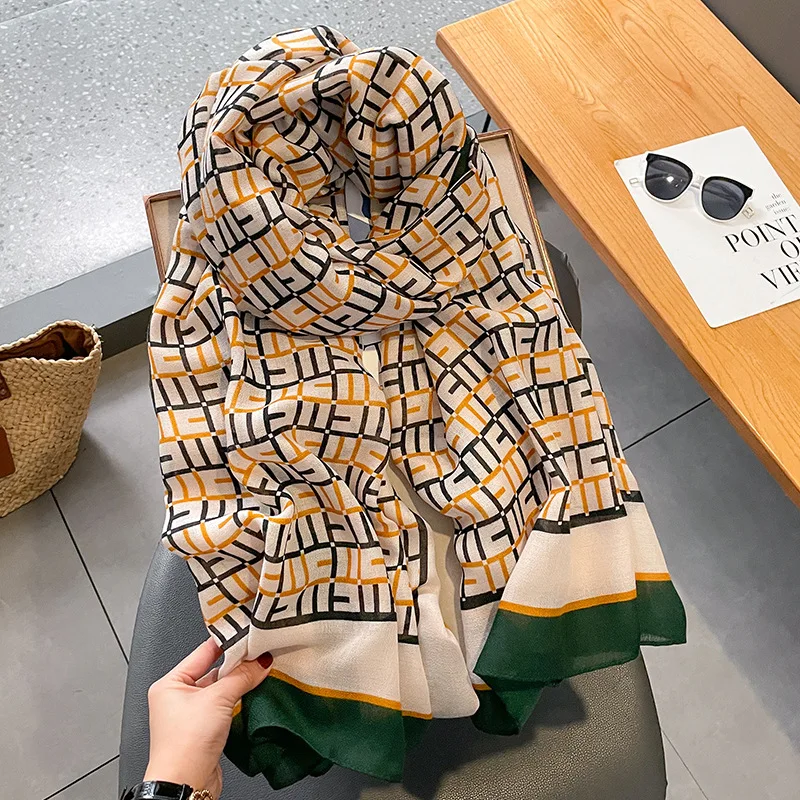 

2023 Style Autumn Muslim Scarf Winter Cotton And Flax Shawls Classic Print 180X90CM Scarves Popular Design Beach Cotton Bandanna