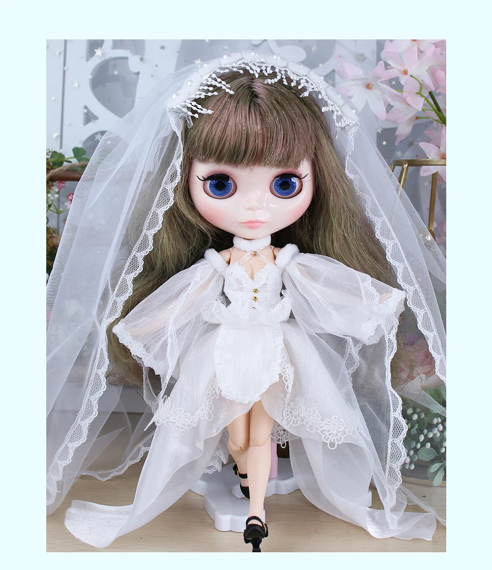 Neo Blythe Doll with Blonde Hair, White Skin, Shiny Cute Face & Custom Jointed Body 2