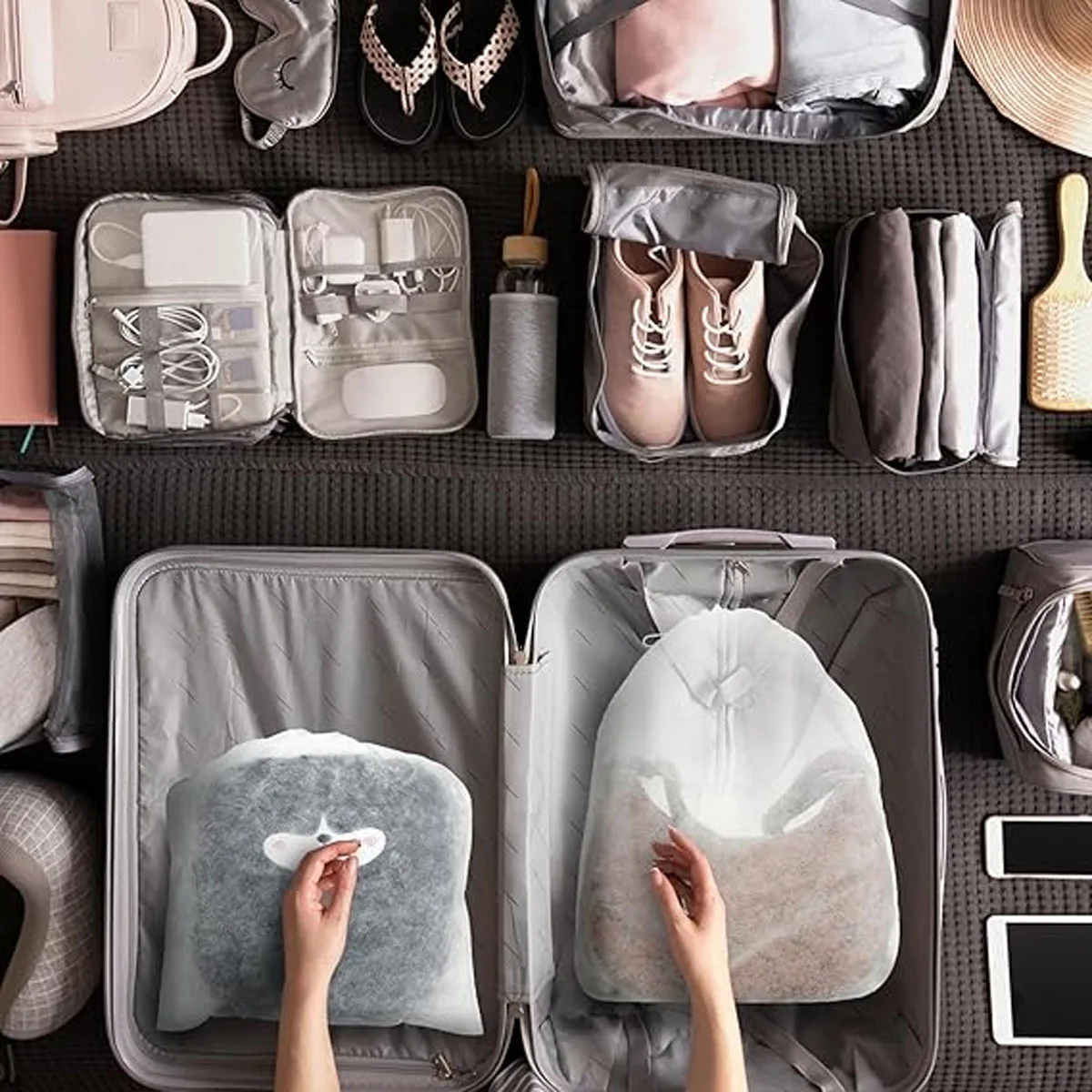 10pcs-Shoes Storage Bag Closet Organizer Non-woven Travel Portable Bag Waterproof Pocket Clothing Classified Hanging Bags