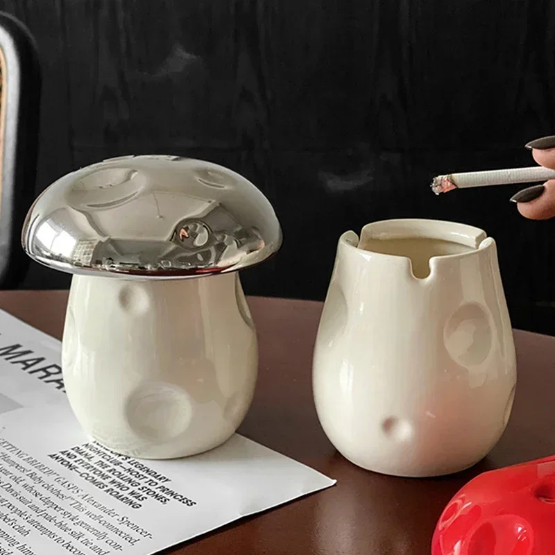 Cute Mushroom Ashtray with Lid Anti-fly Ash Ashtray Home Desktop Ornaments Decorative Living Room Ceramic Smoking Set ceramic ashtray