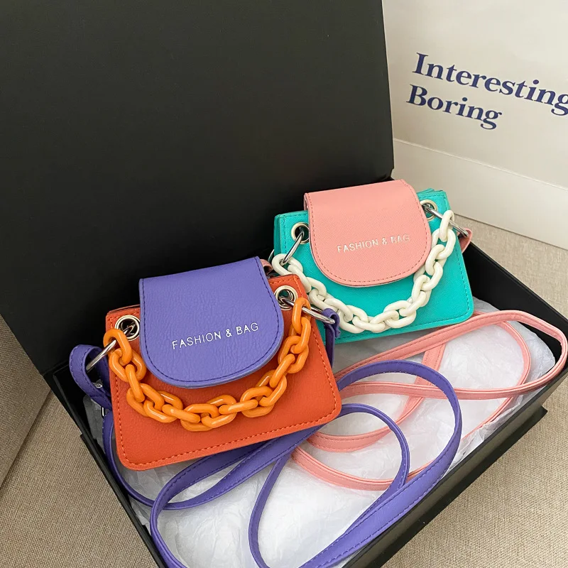 

Fashion Ladies Hand Bags One Shoulder Trend Crossbody Bag Chain Small Square Crossbody Bag