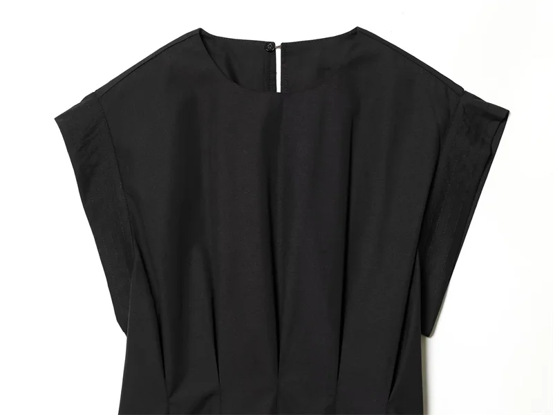 Robe pour femme, nouvelle collection printemps 2026, noire, à manches courtes, plissée, décorative, coupe trapèze, longue, élégante et simple, tendance