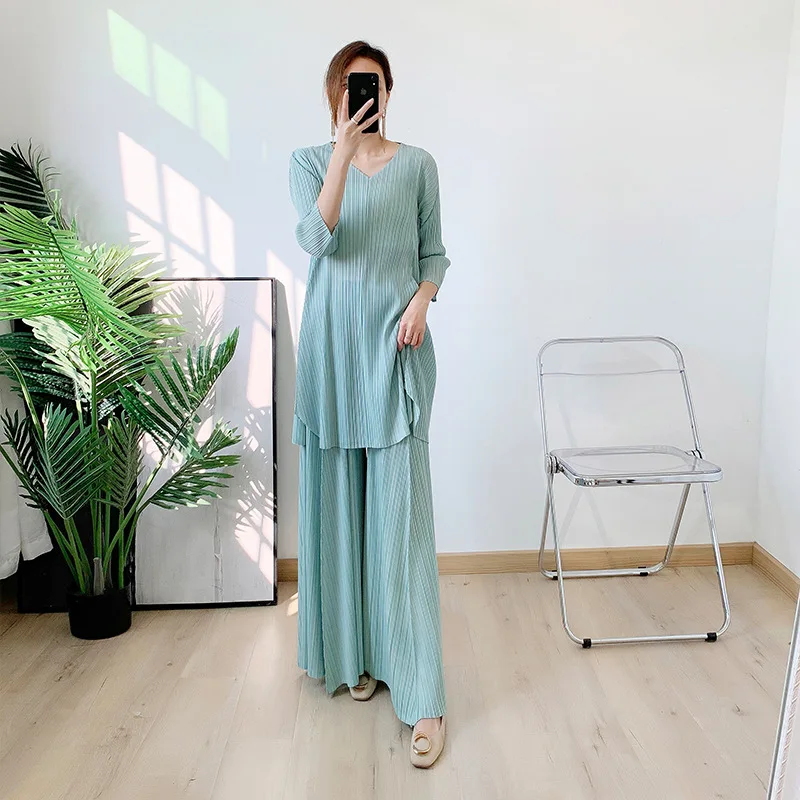 

YZZ Casual Loose Yellow Pleated Pants Set Elegant 2 Piece Set Solid Three Quarter Sleeve Top Wide Leg Pants Summer Women Outfit