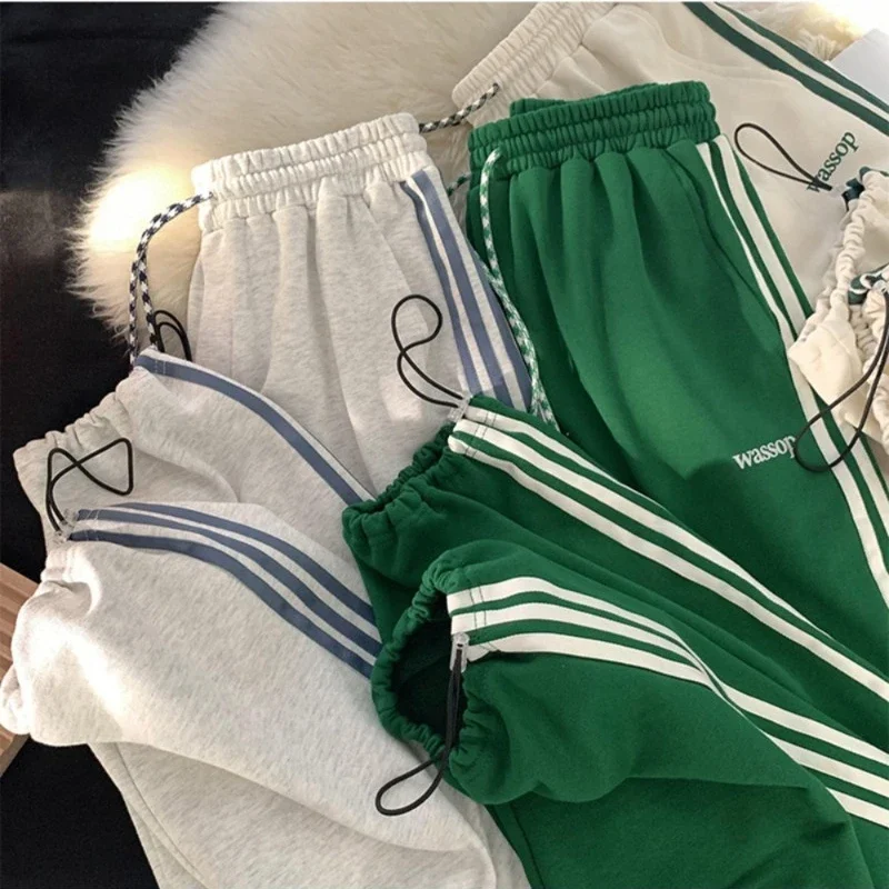 

All-matching Retro Pants Men's Design Sense Niche Side Striped Sports Sweatpants Casual Comfortable Loose Drawstring Pants