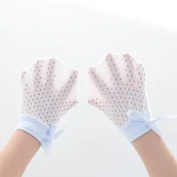 Baby Physical Anti Scratch Face Mesh Small Gloves, Summer Thin Breathable Drawstring Strap Baby Adjustable Gloves 1
