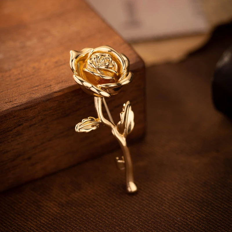 Broche de luxe haut de gamme en forme de fleur de Rose doré pour femmes et hommes, Badge de manteau de costume élégant, bijoux à la mode, accessoire de revers
