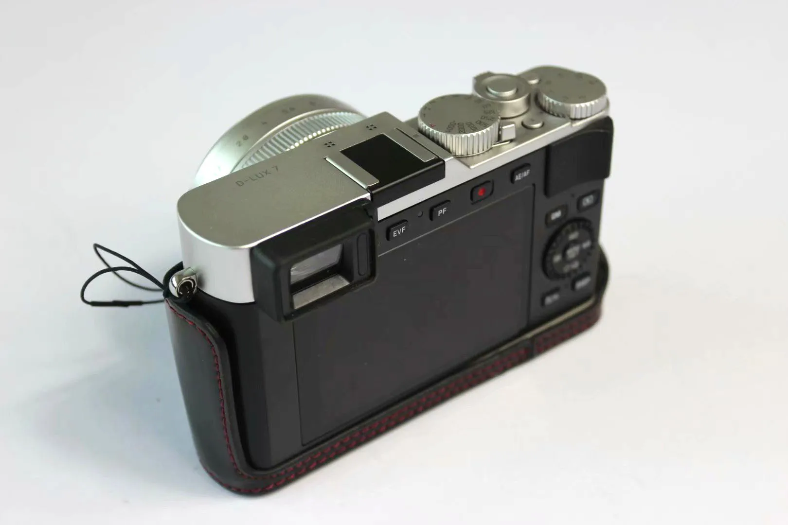 Чехол из натуральной кожи для фотоаппарата Leica D-LUX 7 D-LUX7 19115 (art.: 3a39aeaa98e) - 3a39aeaa98e