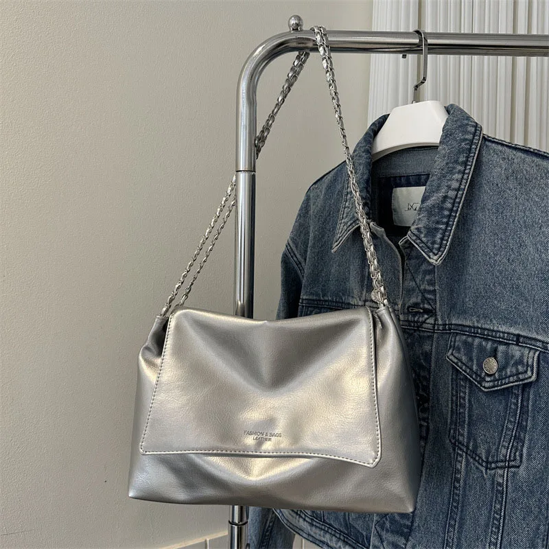 

Bags For Women's 2024 Spring New Fashionable Simple Large Capacity One Shoulder Tote Bag Texture Trendy Solid Female Handbag