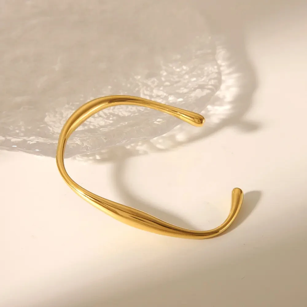 eManco Teardrop Twisted Cuff Bangles Bracelets for Women Adjustable 14K Gold Plated Chunky Open Cuff Bracelet Minimalist Party 5
