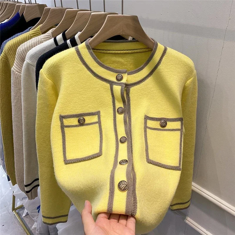 

Elegant Chic Contrast Color Long Sleeve Pocket Button Knitted Cardigan for Women Spring Autumn Loose Female Sweater Coats Z648