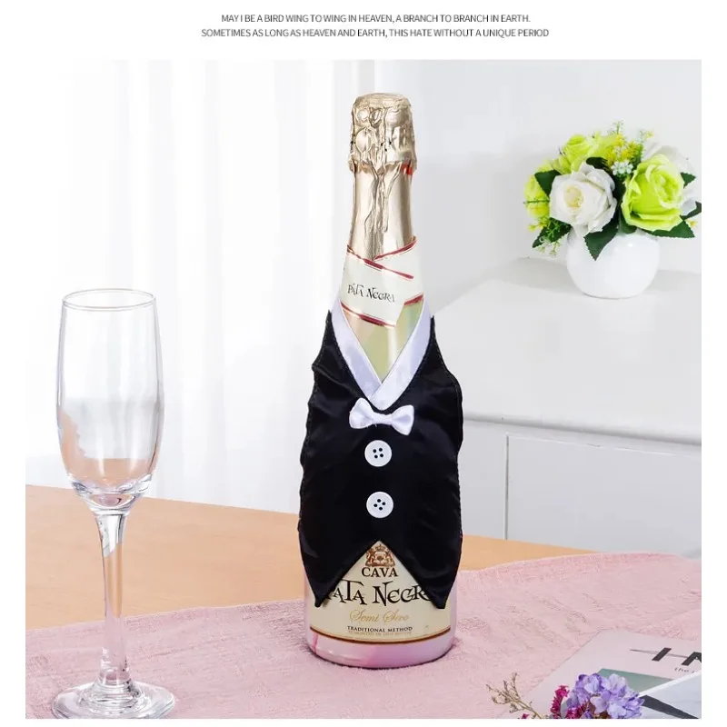 Icona Di Vetro Di Vettore Di Champagne Vetro Dorato Del Champagne Della Scintilla Su Fondo Nero