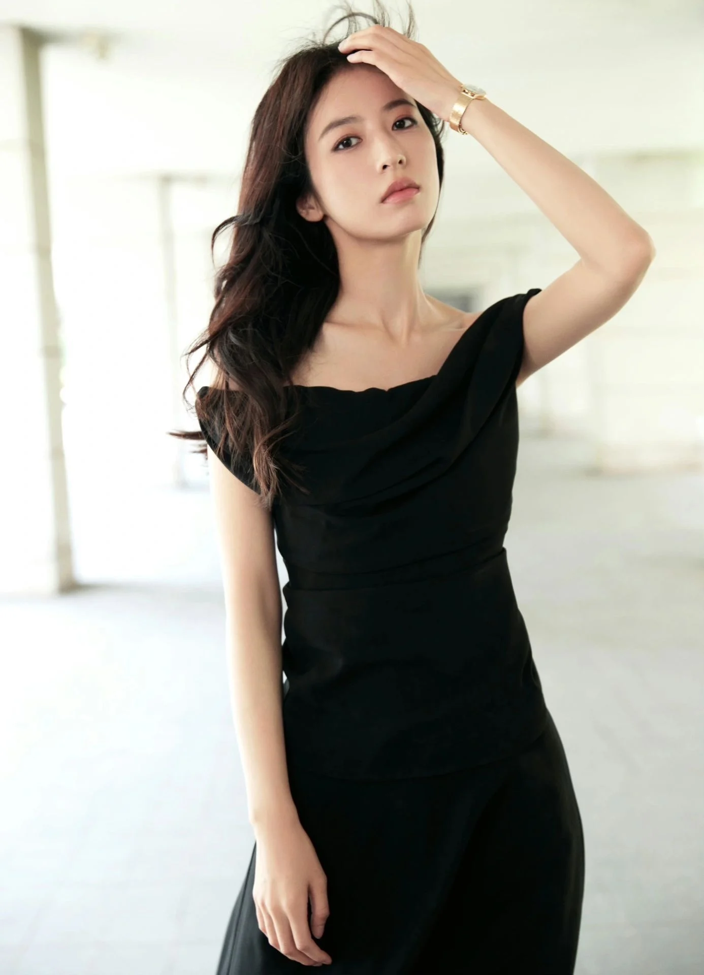 

Women Midi Dress Pleated Slash Neck Sleeveless Sexy Robe
