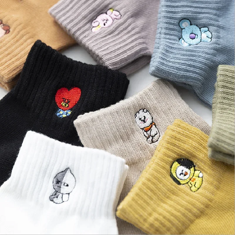 Kawaii Cartoon Print Socks - Fun and Colorful Women's Pack of 3 Pairs