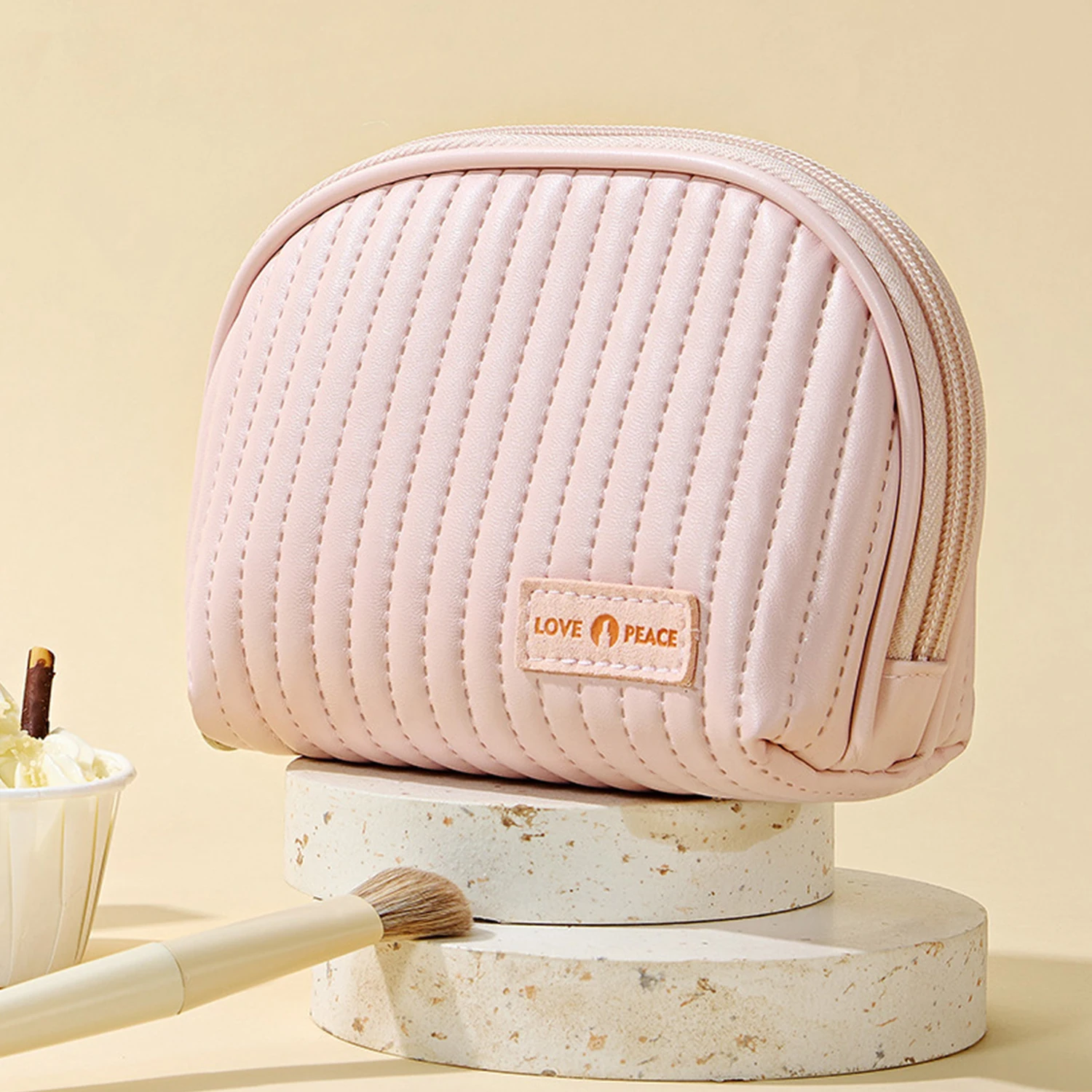 

1PC Napkins Makeup Lipstick Bag Cosmetic Bag Portable Coin Purse Travel Earphone Coin Organizer Pouch Waterproof Storage Bag