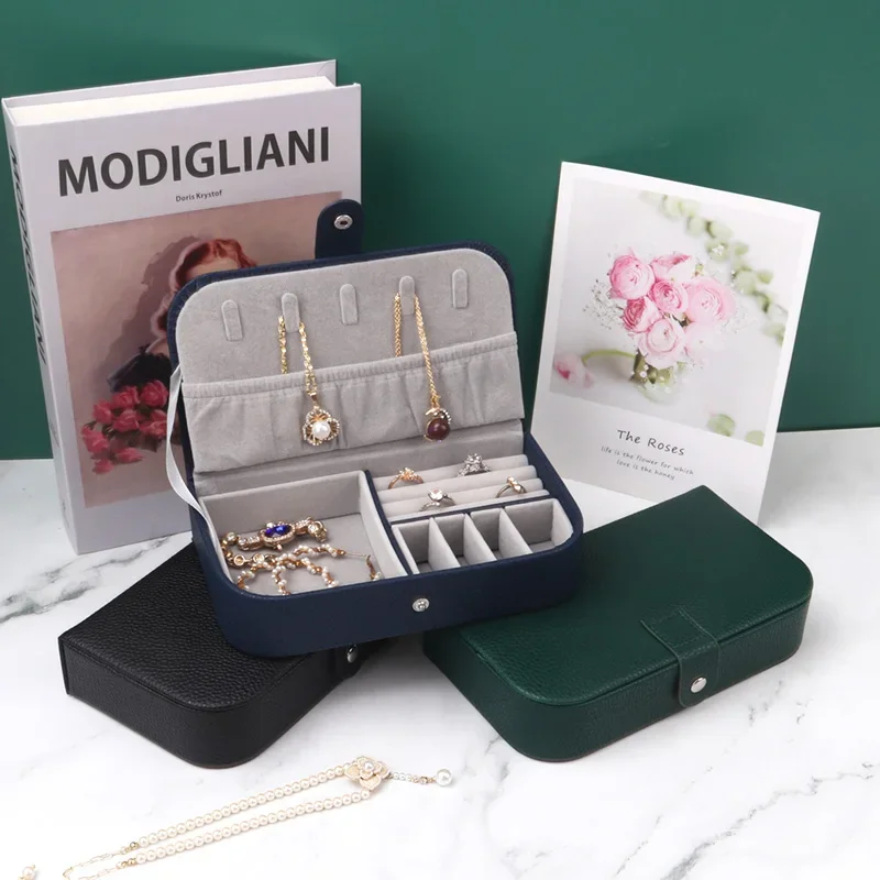 2025 Portable Jewelry Box Jewelry Organizer Display Travel Jewelry Case Boxes Button Leather Storage Chenille Jewelers Joyero 2
