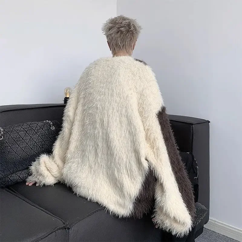 Рисунок 3 - Свитер в стиле High Street из двух частей