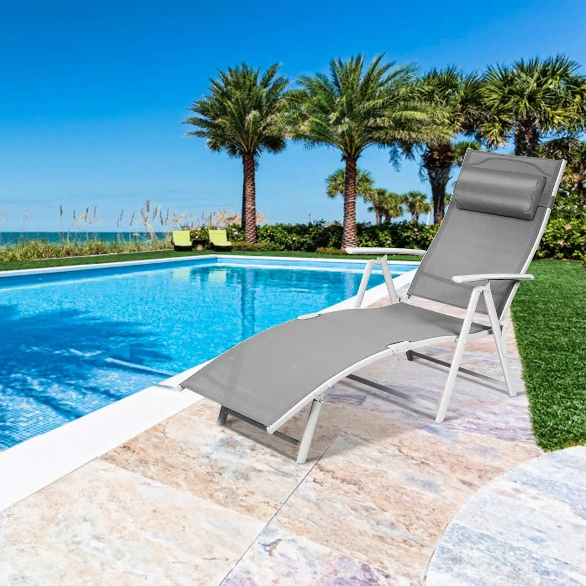 Outdoor Folding Chaise Lounge Chair, Lightweight Recliner Chair w/ 7 Adjustable Backrest Positions, Patio Reclining Beach w