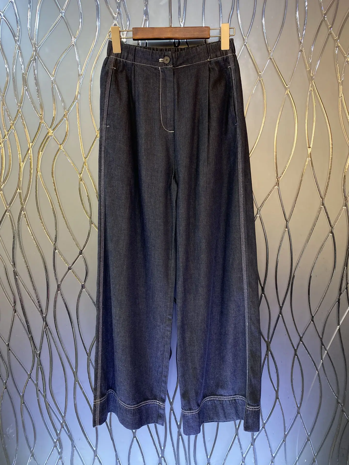 

2023 Autumn/Winter Fashion New Women's Clothing Trousers 0912