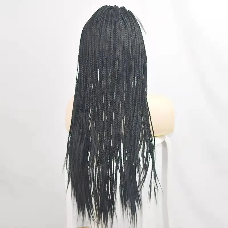 Рисунок 6 - Парик с плетеной передней тесьмой