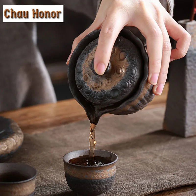 200ml Retro Lotus Ceramics Single Pot Handmade Gilt Iron Glaze Household Kungfu Teaset Hand Grasping Pot Drinkware Birthday Gift