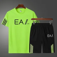 

2022 New Men's T-Shirt and Shorts Set Men's Summer Casual Short Sleeve Top and Pants Set Sports Running Set Streetwear Top T-Shi