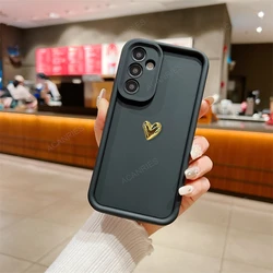 Elegant 3D Gold Heart Silicone Phone Case - Stylish Protective Back Cover - S21 Plus (GMAX Black)