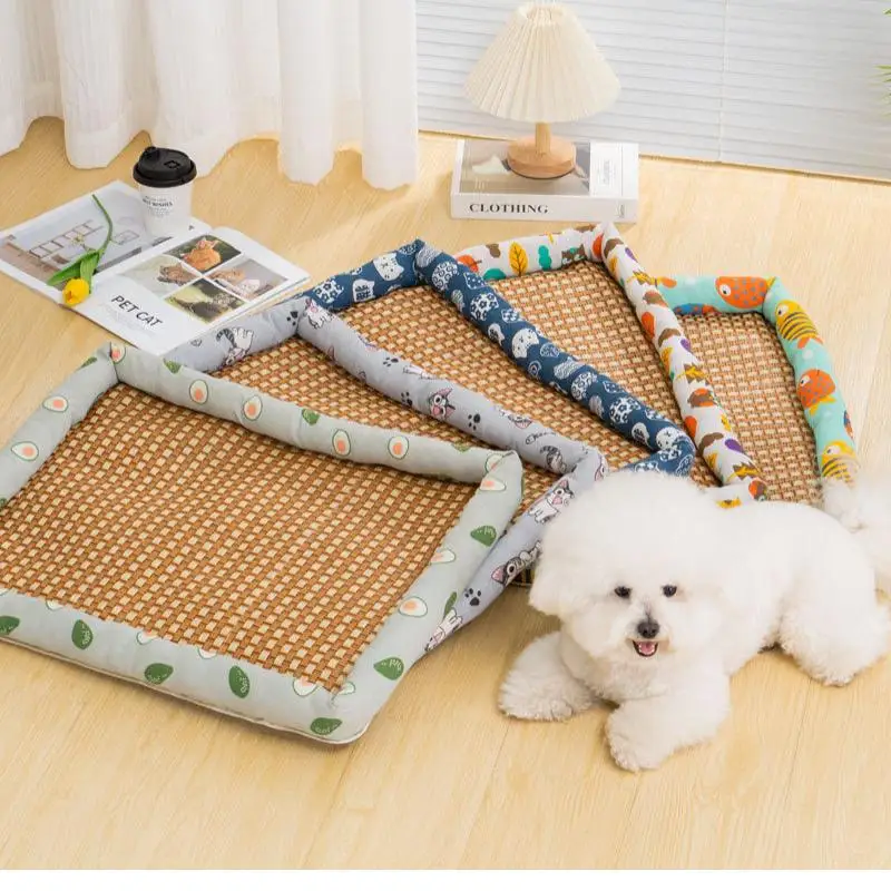 Cool Summer Pet Mat For Dogs And Cats Waterproof Cooling Bed_voghion.com