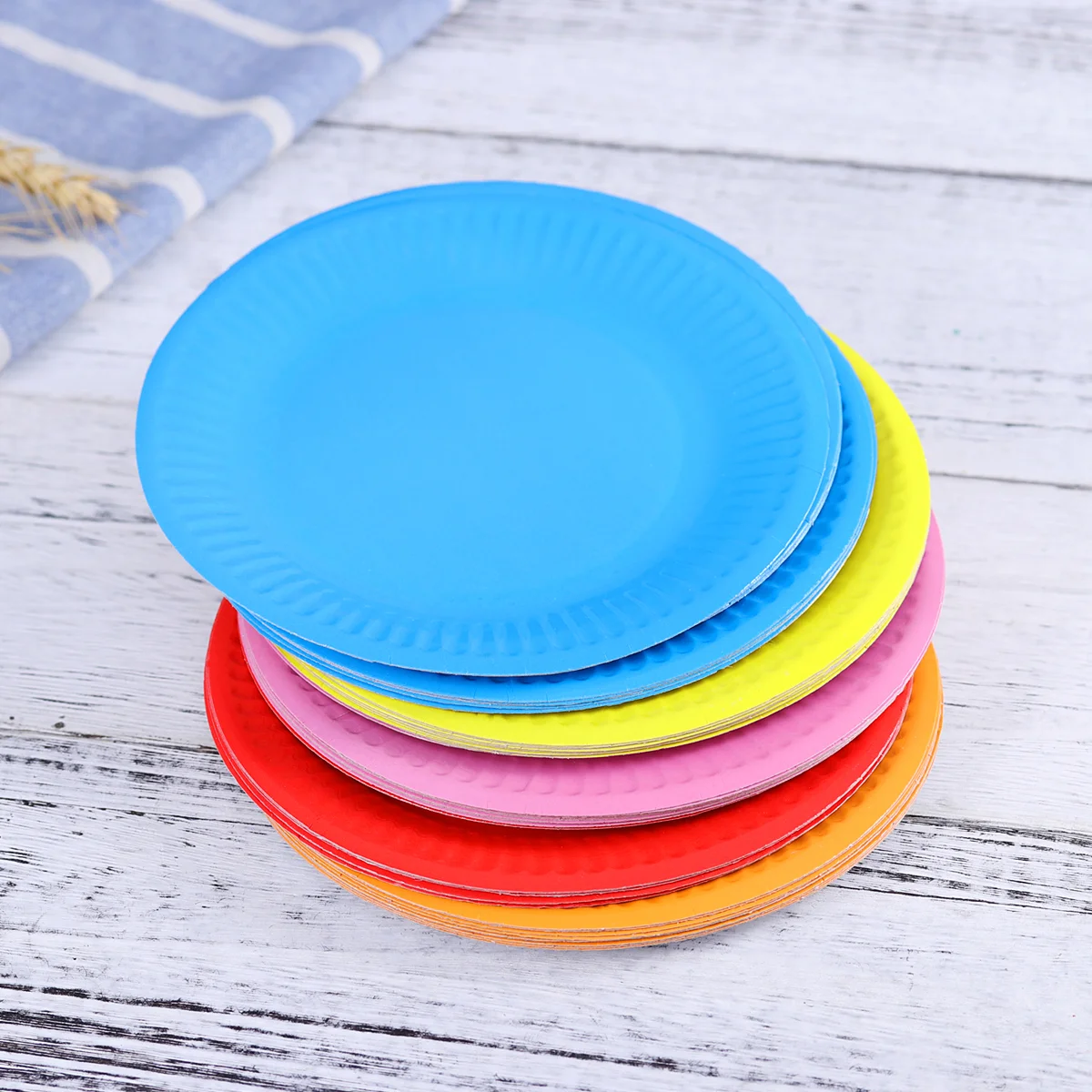 50 Pcs Round Paper Plates Disposable Dinner Plates Party Supplies Eco Friendly Leak Resistant Cut Resistant Proper Size Kitchen