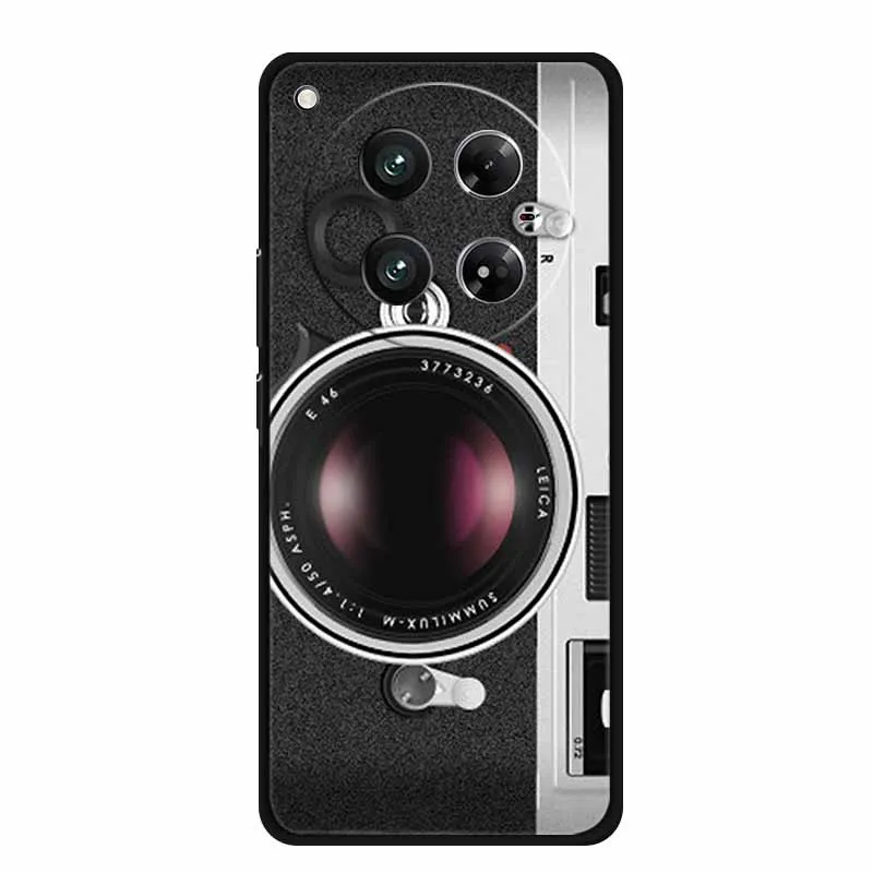 Stylish Black Silicone Soft Back Cover for Smartphones - 6.78  Capa