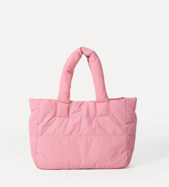Südkoreas Nischendesign mit weicher, baumwollgepolsterter Handtasche für Damen im Frühjahr 2024, neu modisch und vielseitig_voghion.com