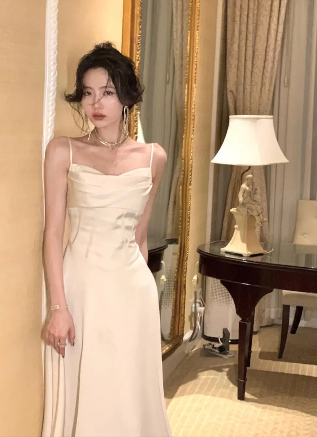 New Summer Satin Midi Dress Women Slim Spaghetti Strap Elegant Party Dresses Wedding Evening Birthday Backless Prom Robe Clothes