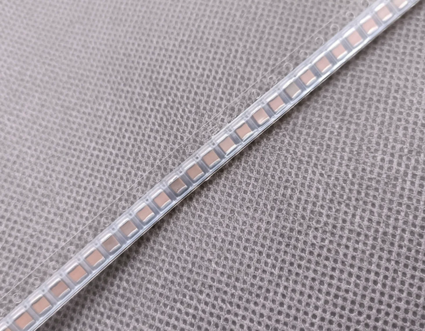 100PCS New original ceramic capacitors 1210 475K 4.7uF 100V X7R10%
