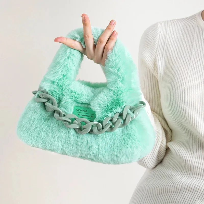 Fashion Pluffy Women Handbags Designer Acrylic Chains Shoulder Bags Soft Plush Faux Fur Large Tote Purses Small Bohos Purse 2023