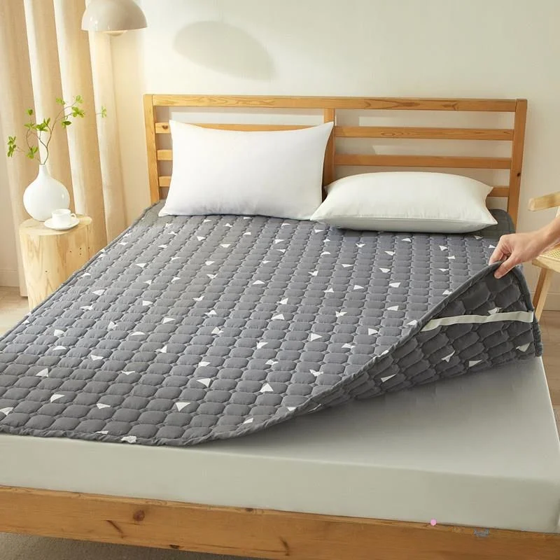 모던 심플 스타일 접이식 소프트 매트리스 프로텍터 얇은 모델 가정용 침실 학생 기숙사용 논슬립 폴리에스터 섬유