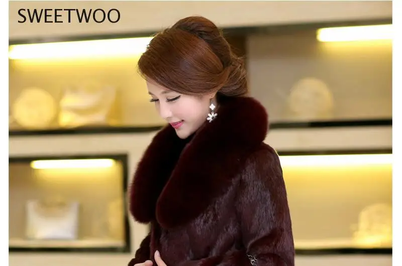 New Women's Faux Genuine Natural Rabbit Fur Coat Fox Fur Collar Girl's Fashion Fur Jacket Outwear Contracted Slim Tide 2022