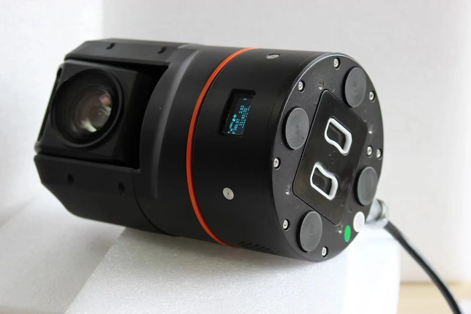5G Visible Optical Camera with 1920x1080 Removable Battery Mobile PTZ Network Camera