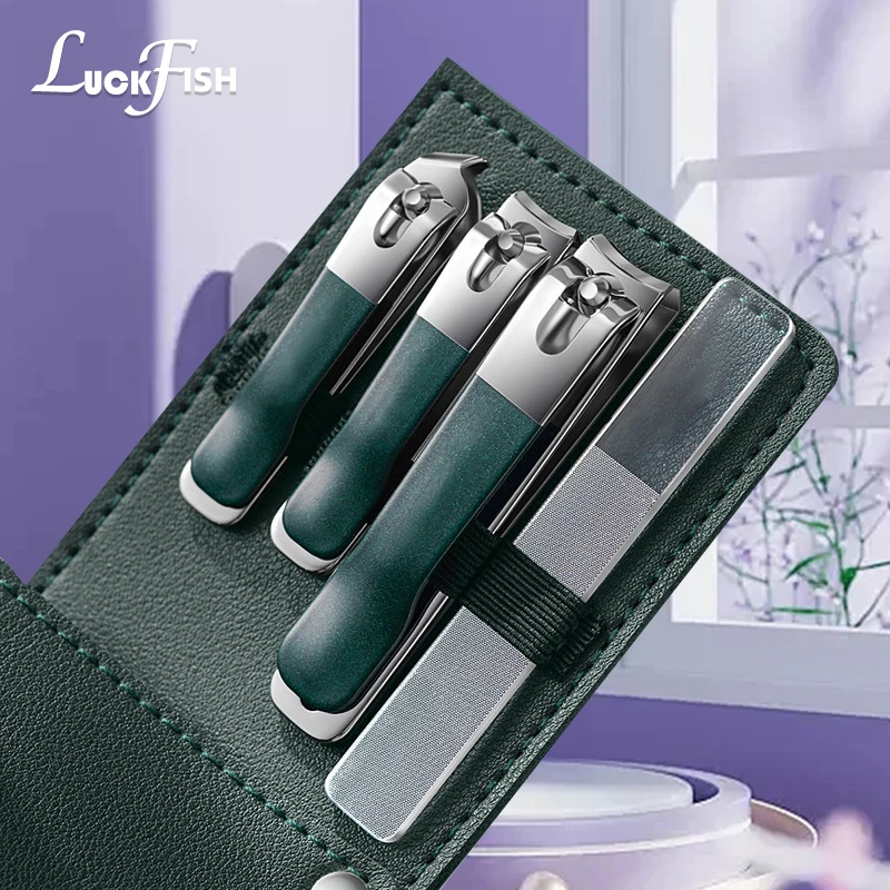 

4pcs High Quality Nail File Nail Scissors Clipper Manicure Pedicure Kit Convenient to Use Manicure Set Sturdy for Travelling