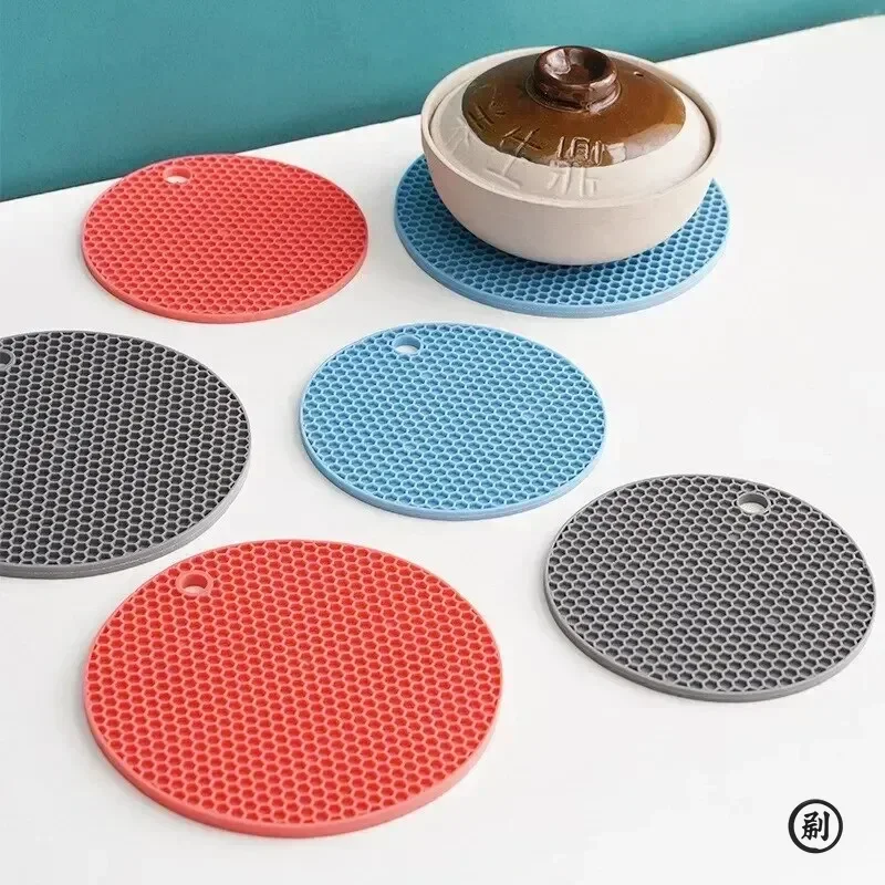 Round Silicone Cup Coaster 1