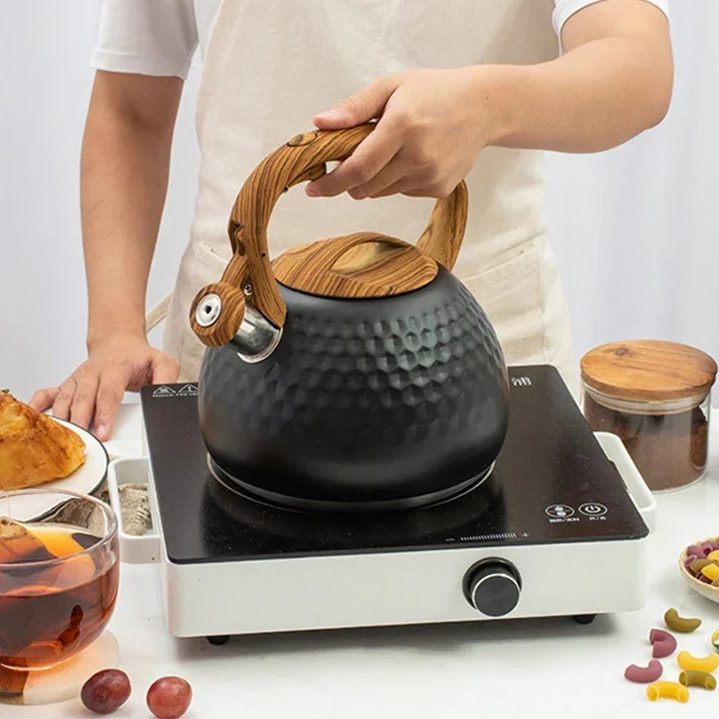 3L Stainless Steel Whistle Boiling Kettle Kitchenware Hammer Pattern Sound Kettle Heat-Resistant Handle Gas Induction Cookers whistling teapot